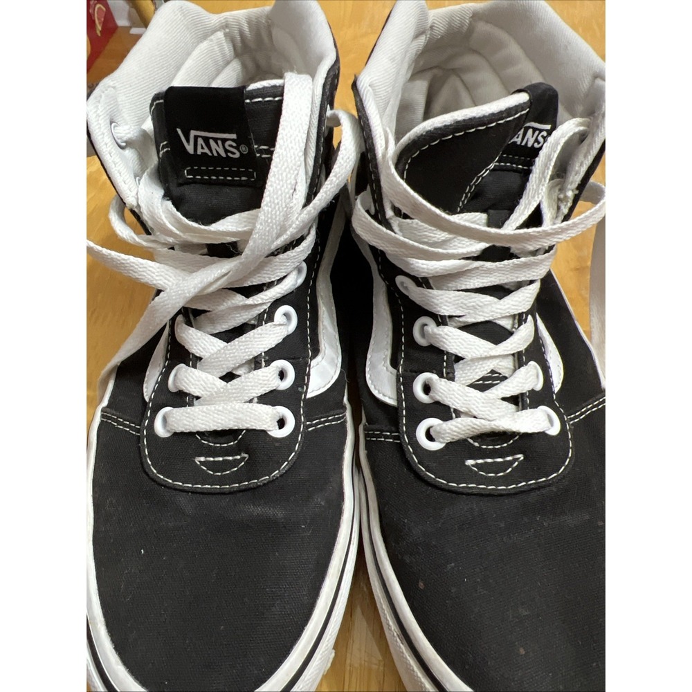 Vans Off The Wall Mid Women's Size 9 Sneakers